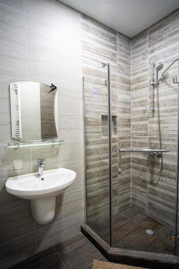 G-Point Apartment Batumi Ngoại thất bức ảnh